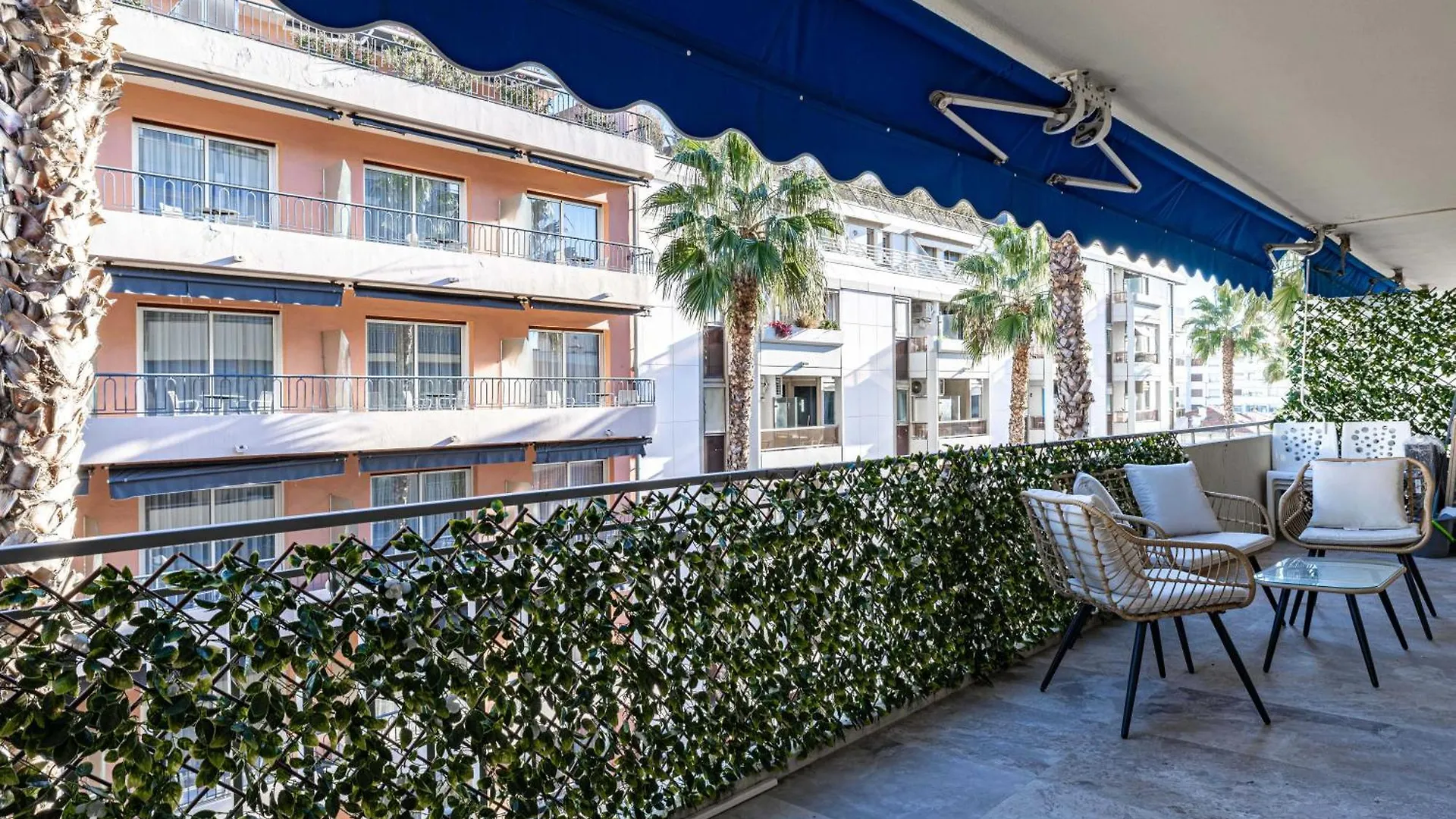 Gorgeous Apartment - Near Beach - 2Br-6P Antibes